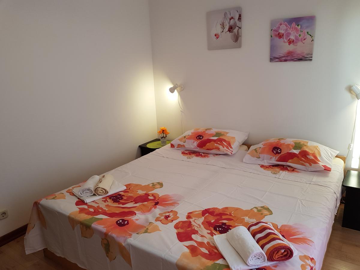 Apartmani Zorić Vodice Zewnętrze zdjęcie